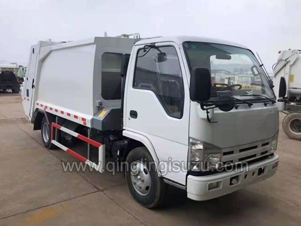 100P Garbage Compactor Truck