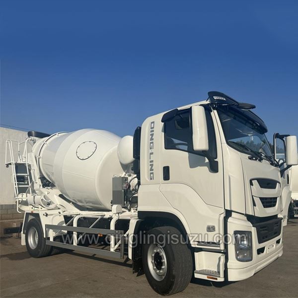 FVR 4x2 6m3 Concrete Mixer Truck LHD