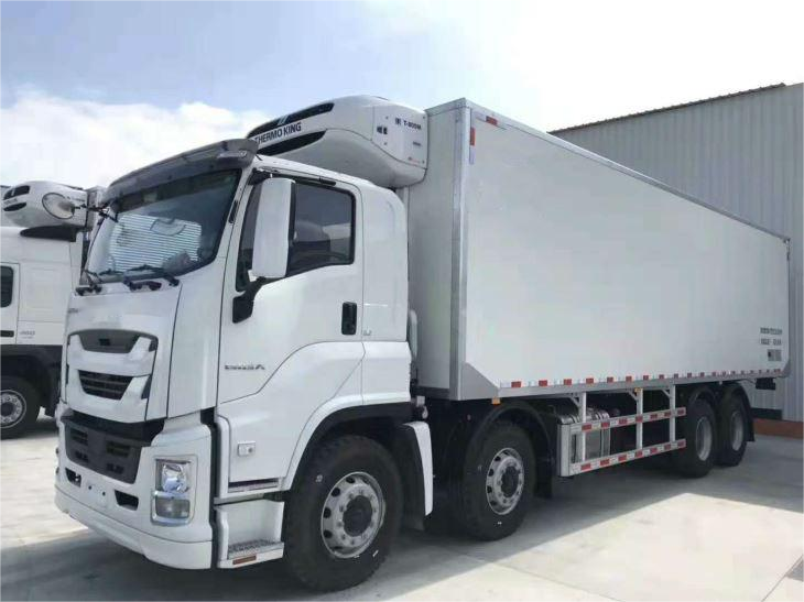 9.6m Refrigerated Truck